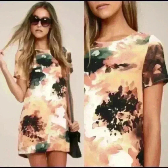 NWT Lulus Watercolor, Shift Dress, Size XS - Picture 2 of 7